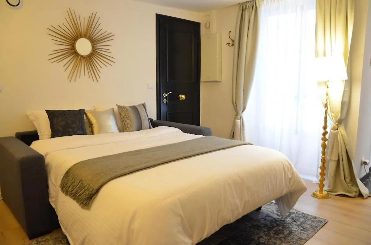 Luxury Apartment In The Golden Triangle - 巴黎 0*,  法国