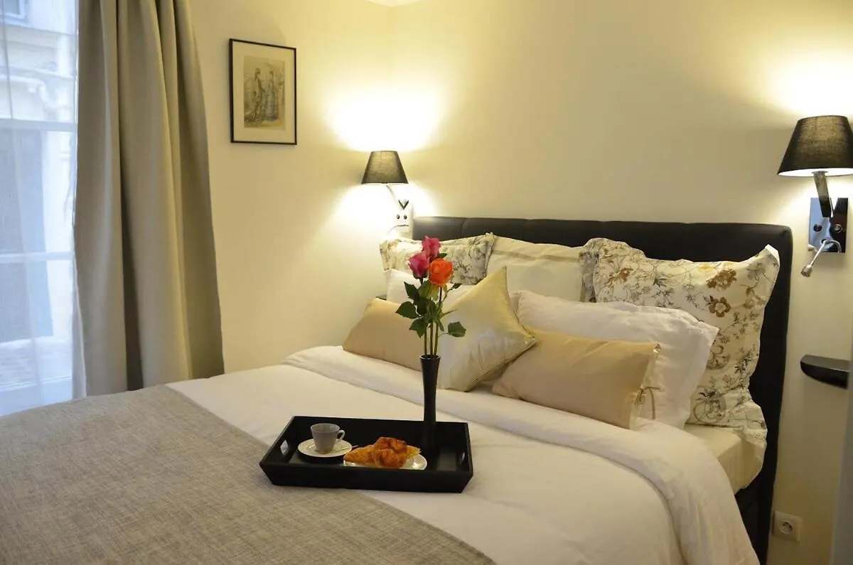 Luxury Apartment In The Golden Triangle - 巴黎